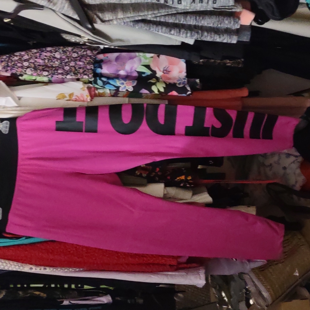 New Nike Logo Leggings LG